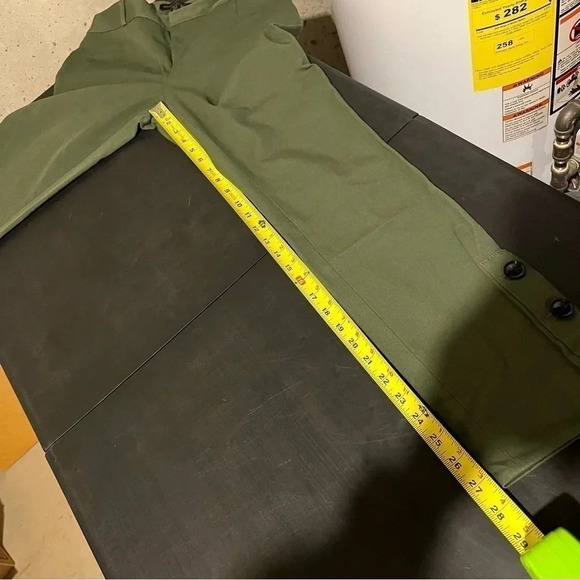 Banana Republic Pants Women’s 2 Green Sloan Chino Regular Flat Front Buttons - Picture 8 of 8